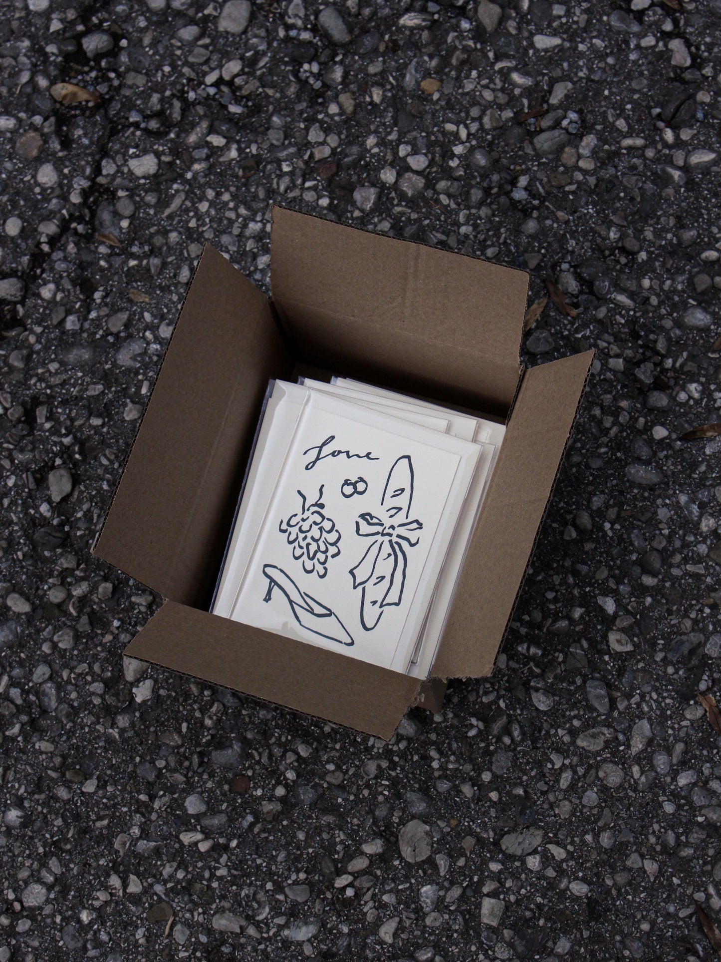 (64 compartments) Bestseller package postcards &amp; folding cards