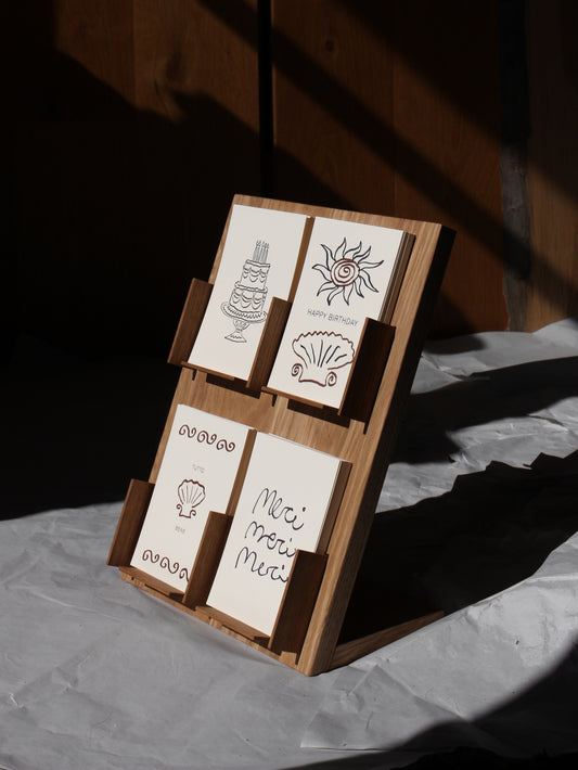 Solid wood postcard stand for DIN A6 postcards (loan available)